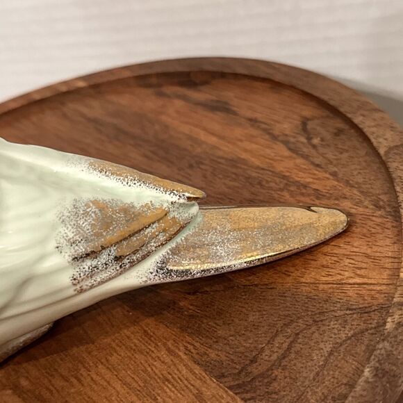 Vintage Mint Green Glass Parakeet Rare Gold Details - Picture 5 of 11